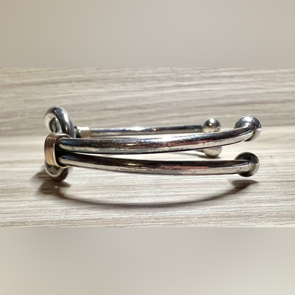 Vintage Southwestern Sterling Silver & Gold Infinity Knot Cuff Bracelet, 32g - Picture 3 of 10